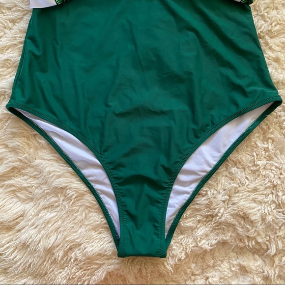Cupshe Swim Nwt Banana Leaf Twistfront One Piece Swimsuit Poshmark